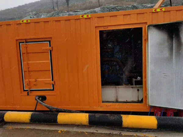 绵竹出租发电机-船用柴油发电机的工作原理是怎么样的？