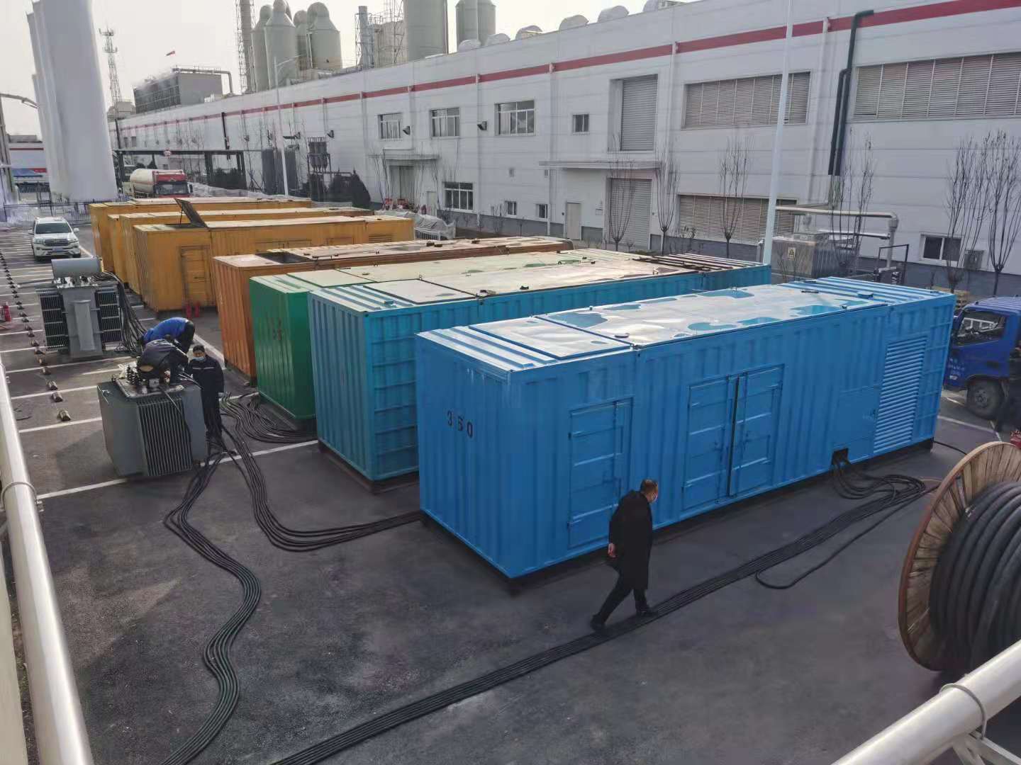 绵竹发电机出租-两相发电机与三相发电机有何区别?